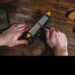 Work Sharp Benchtop Bench Stone -Victorinox Sales 09DX163det3 39081.1600167703.1280.1280 59154.1600442585