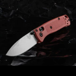Benchmade 533-04 Mini Bugout Mesa Red Folding Knife -Victorinox Sales BM533 04.3 42973.1691486942