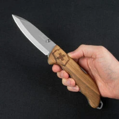 Victorinox Evoke Walnut Folding Knife -Victorinox Sales BMC 09415D630.6 77477.1695997044.1280.1280 42944.1696432335