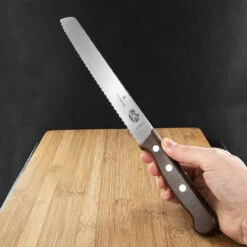 Victorinox Wood Bread Knife -Victorinox Sales BMC 5163021G 04875.1647001209.1280.1280 33381.1648462810