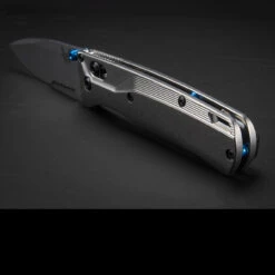 Flytanium Crossfade Bugout Scales Titanium -Victorinox Sales FLY795det3 30076.1643290834