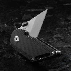 Kansept Pinkerton Dash Carbon Fibre Folding Knife -Victorinox Sales KA K3045A2.1 96770.1686305474.1280.1280 53449.1686667111