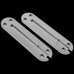 Maratac Victorinox Classic Scales Honeycomb -Victorinox Sales MAR102.1 40675.1695998661.1280.1280 29132.1696333030